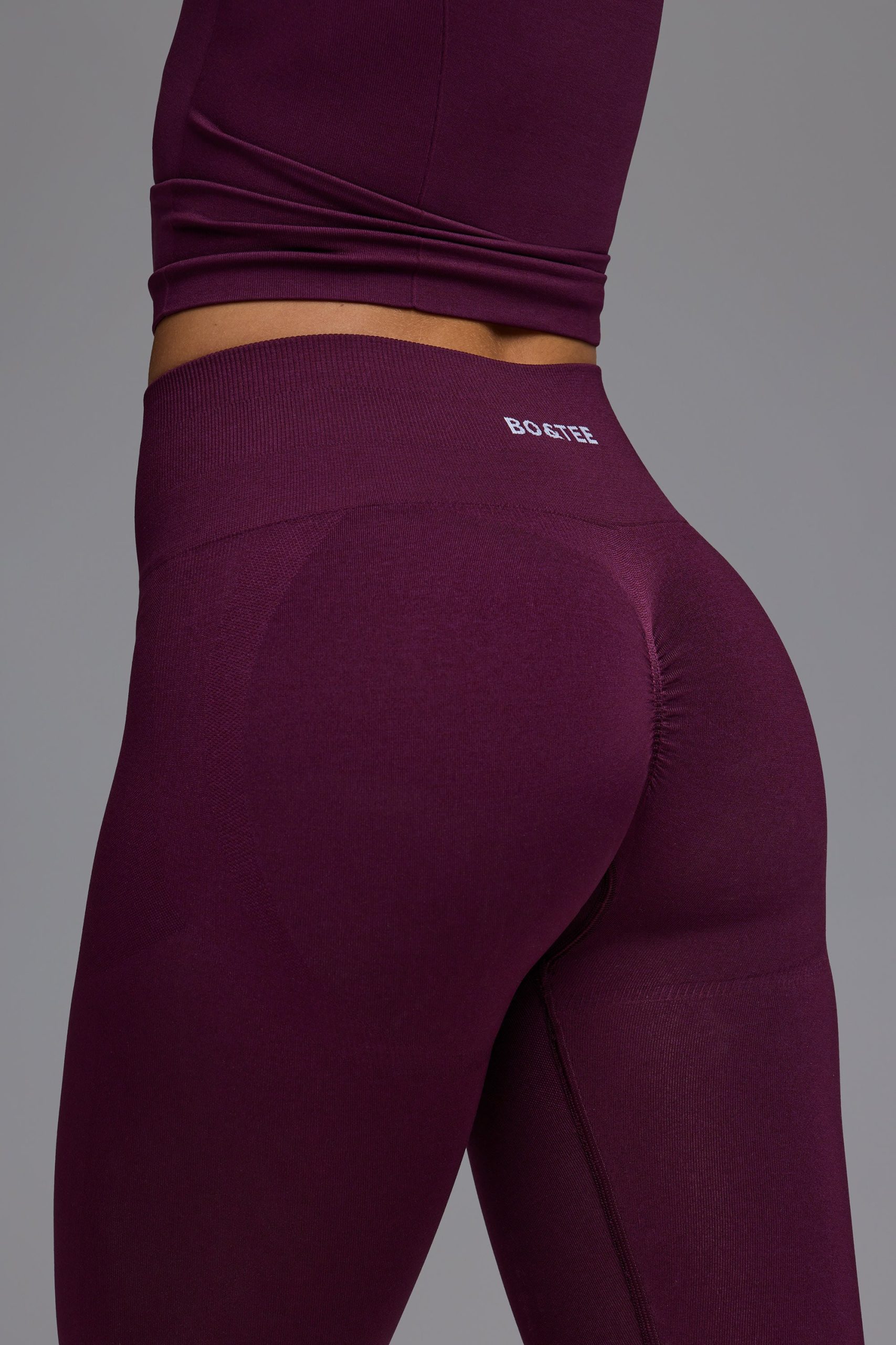 Define Luxe High-Waist Leggings in Grape - Image 4