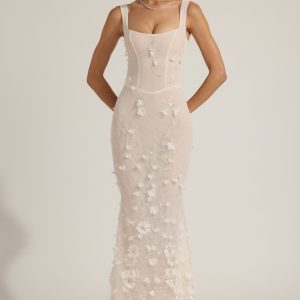 Embellished Appliqu?? Soft-Scoop Corset Gown in White
